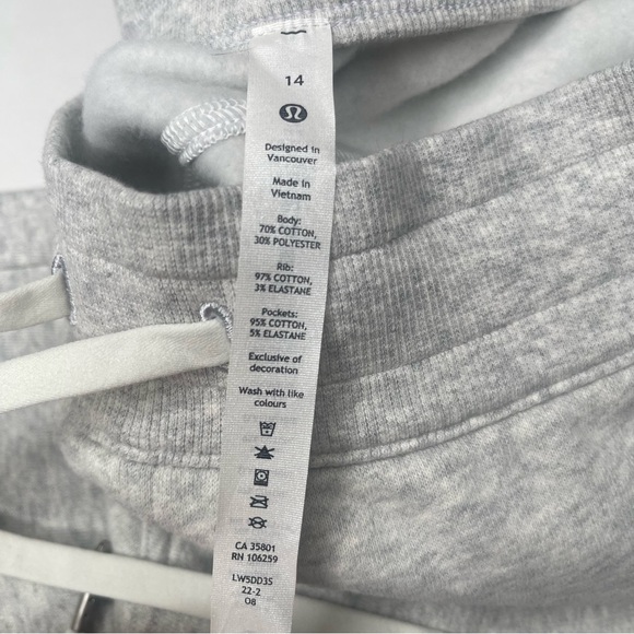 NWT LULULEMON Scuba High-Rise Jogger *Fleece 28" Size 14 - Picture 6 of 6